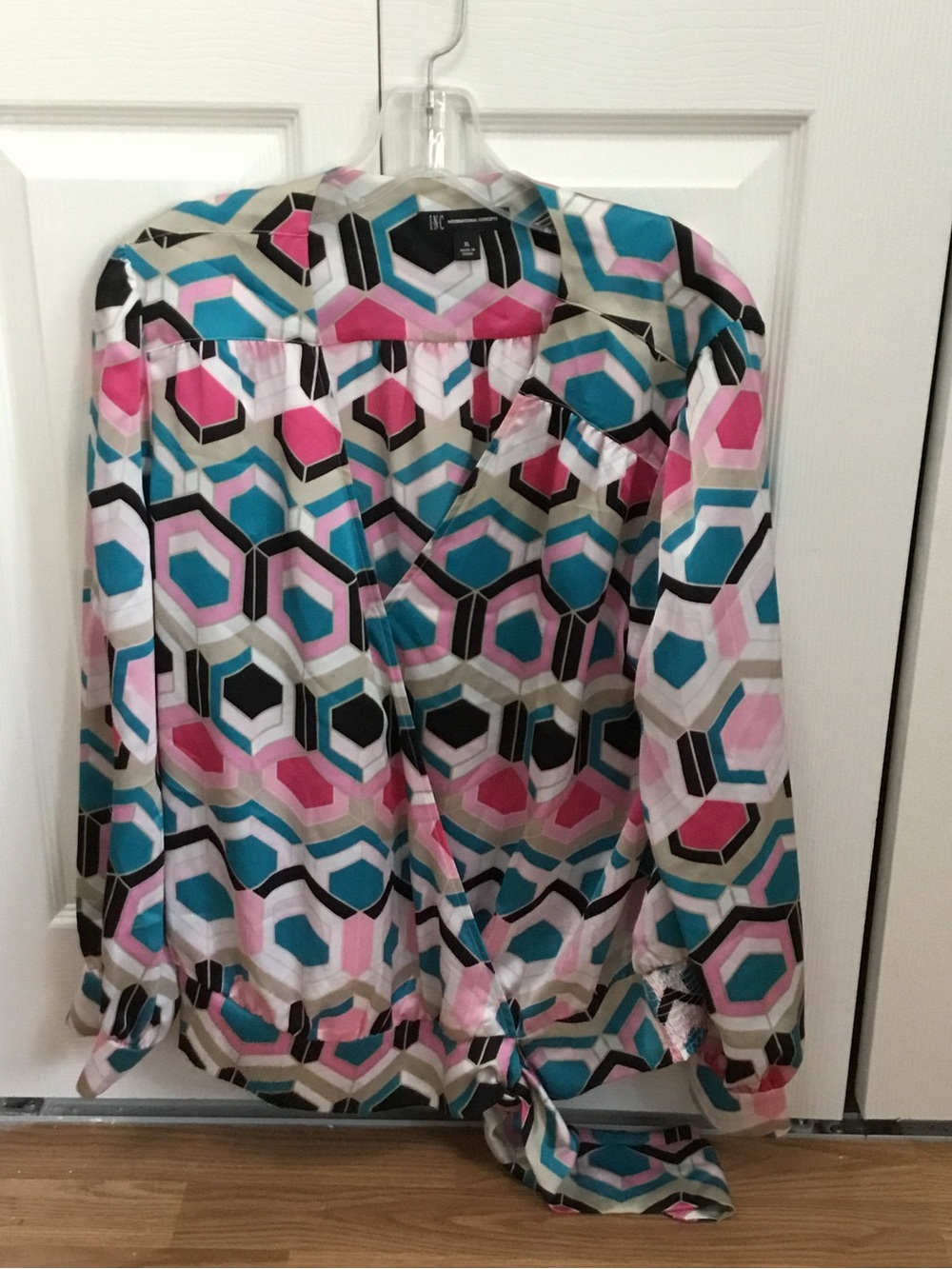 Geometric Print Tie-Front Blouse - Pink & Teal